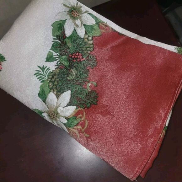 Large Christmas Jacquard Tablecloth Red White Poinsettas Mistletoe 100x58" Sheen - Picture 9 of 10